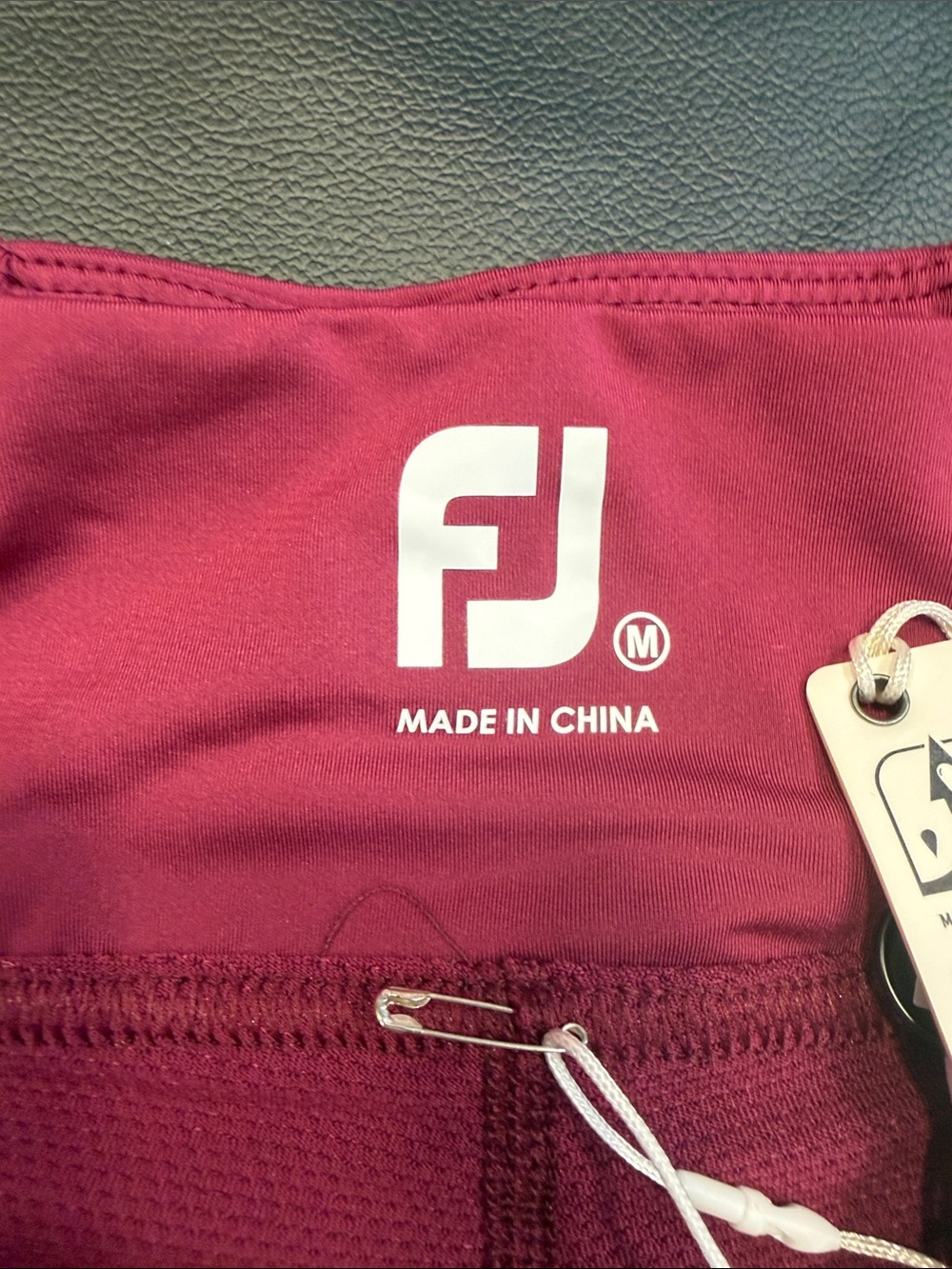 FootJoy Women's Raspberry High-Low Golf Skort - Picture 3 of 3